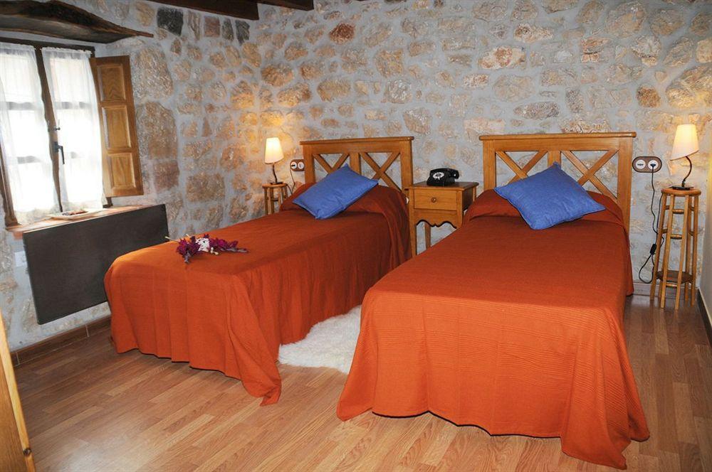 Apartamentos Rurales El Tio Pablo Picos De Europa Tresviso Екстер'єр фото