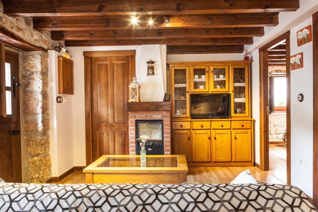 Apartamentos Rurales El Tio Pablo Picos De Europa Tresviso Екстер'єр фото